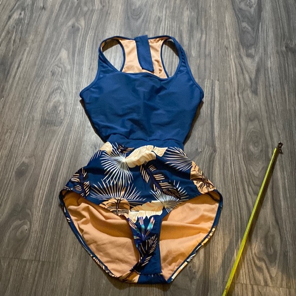 MOLYBELL One Piece Swimsuits High Waisted  Monokini Floral Print Size L - Picture 4 of 10